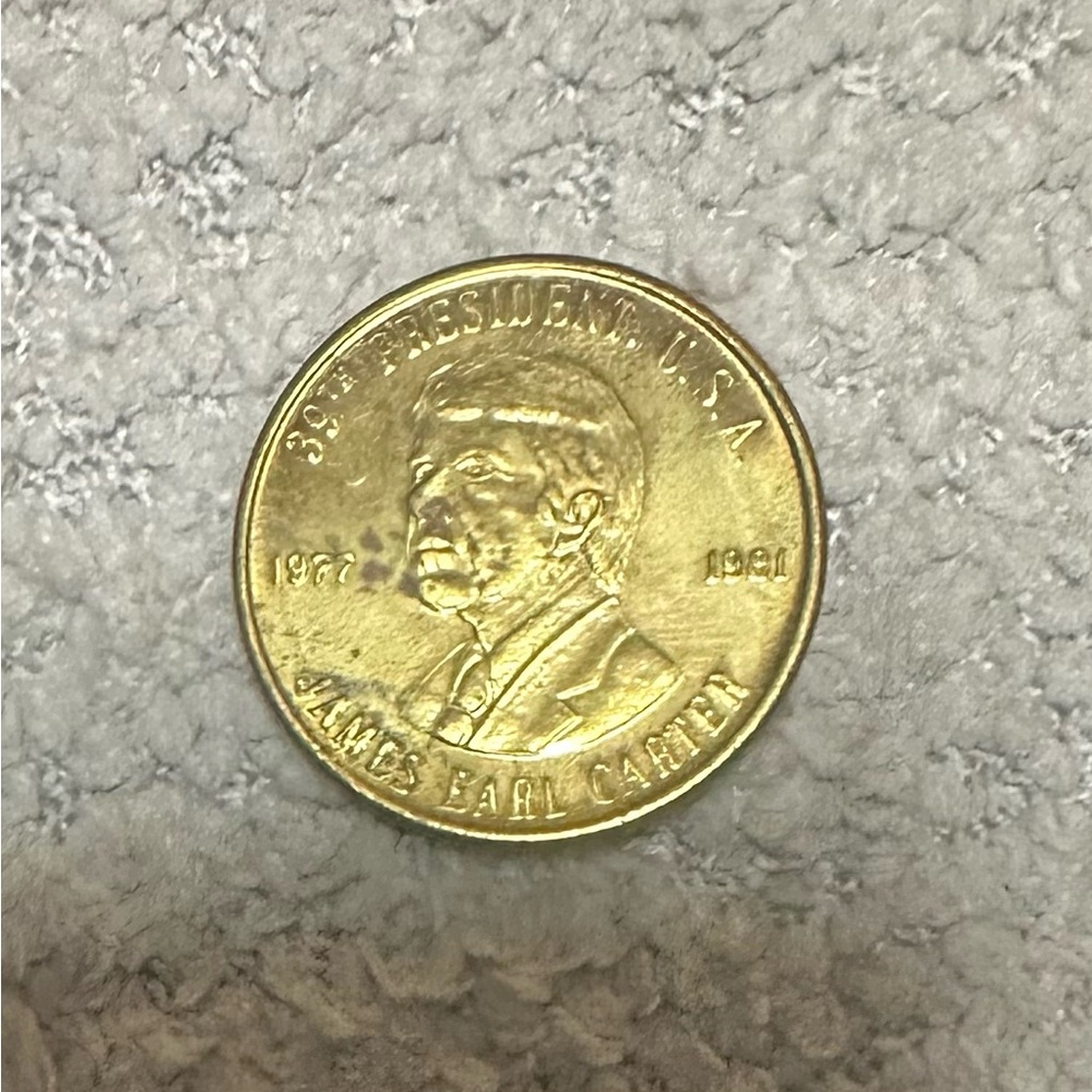 Vintage 1981 readers digest James earl carter Gold Commemorative Coin
